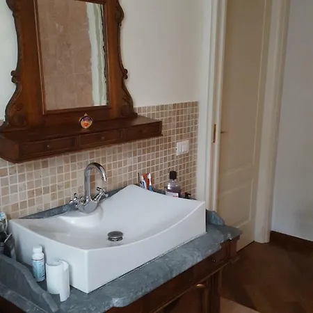 La Casa Della Quercia Lorenzana